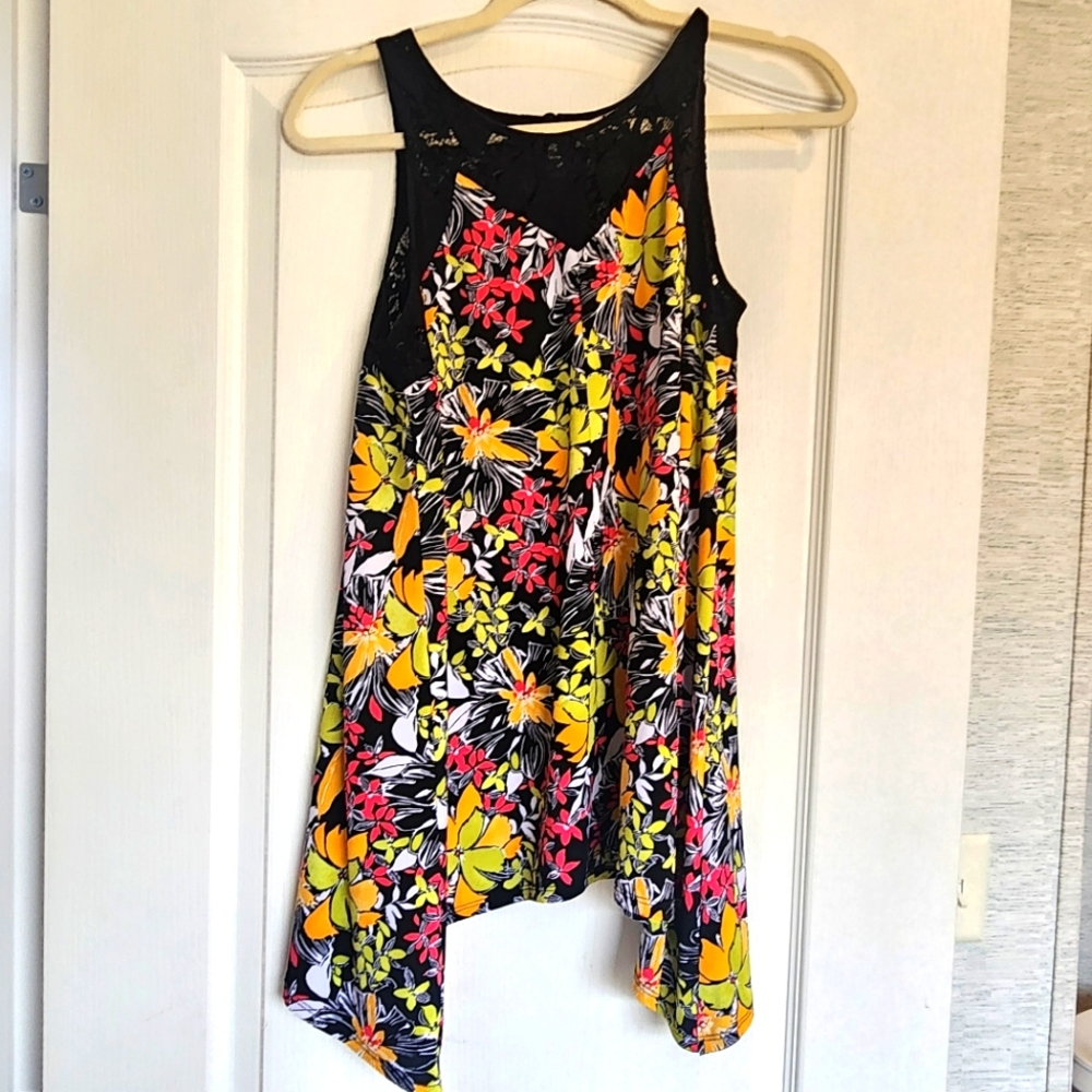 Cato Womens blouse size S EUC